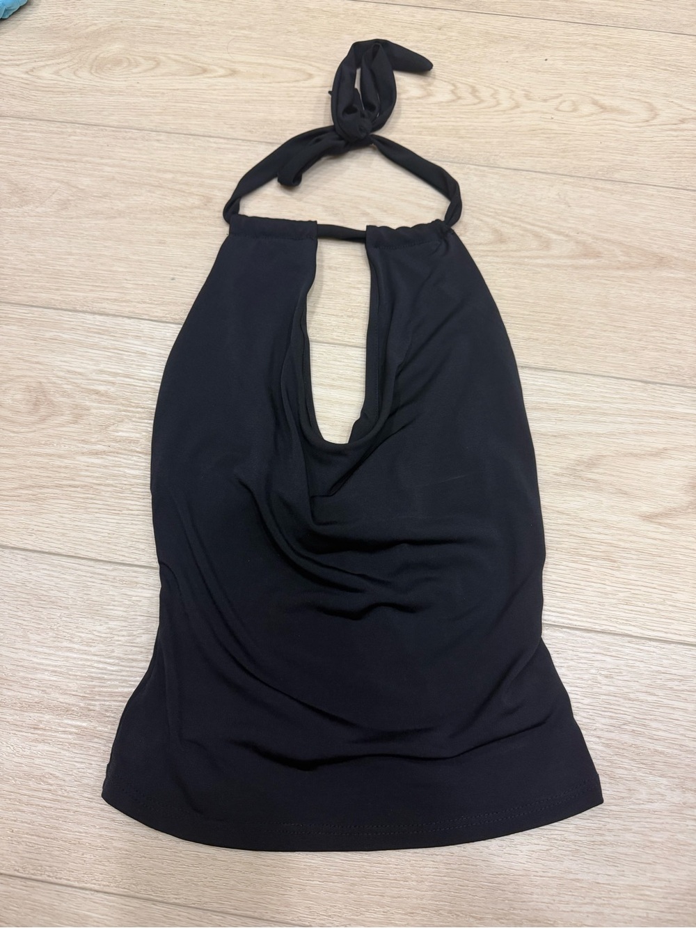Urban outfitters keyhole top